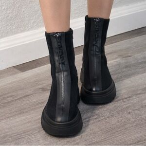 DKNY Fiza Zip up Winter Boots with Metallic Details NEW